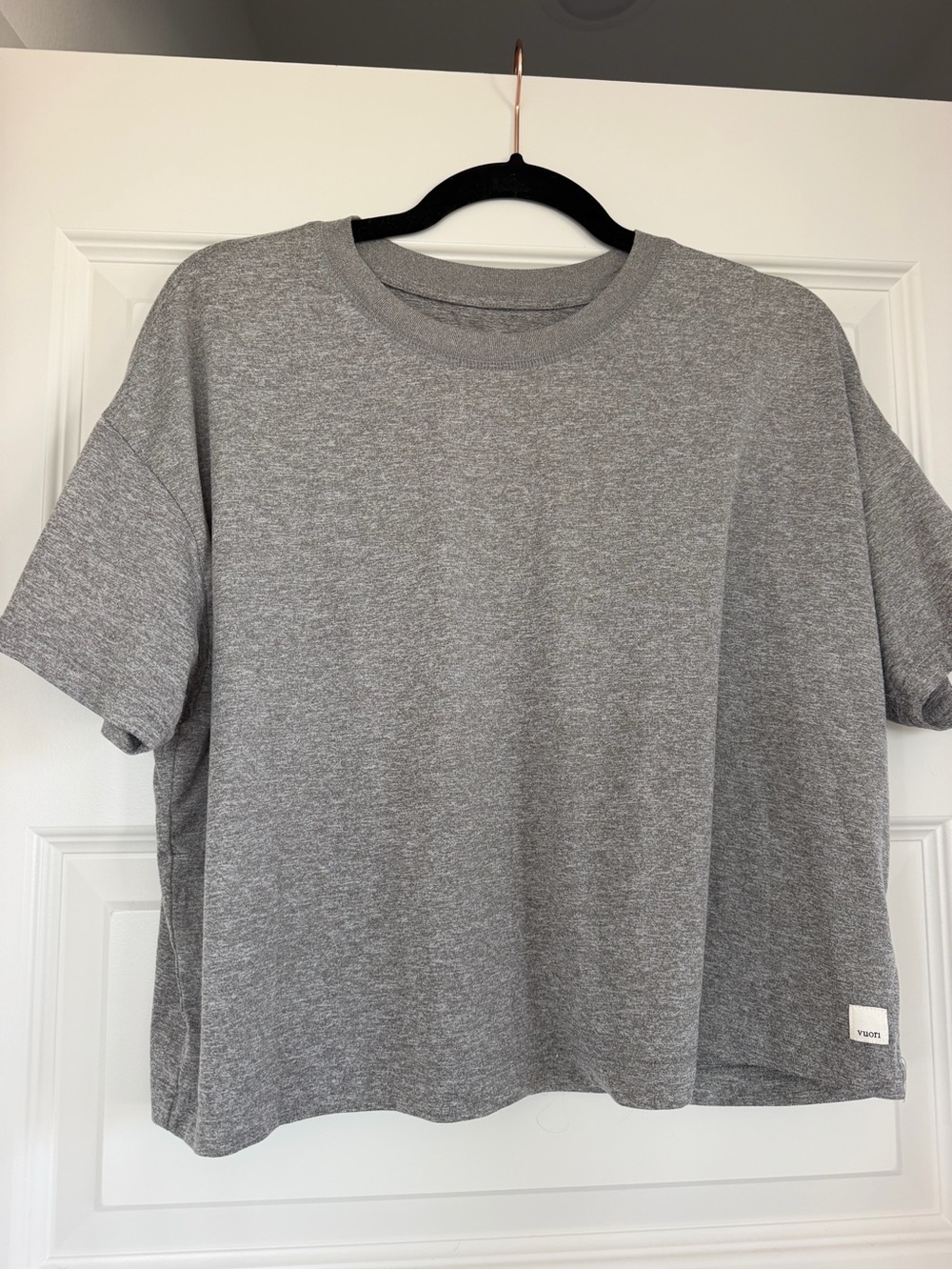 Vuori Heather Gray Short-Sleeve Crewneck Tee